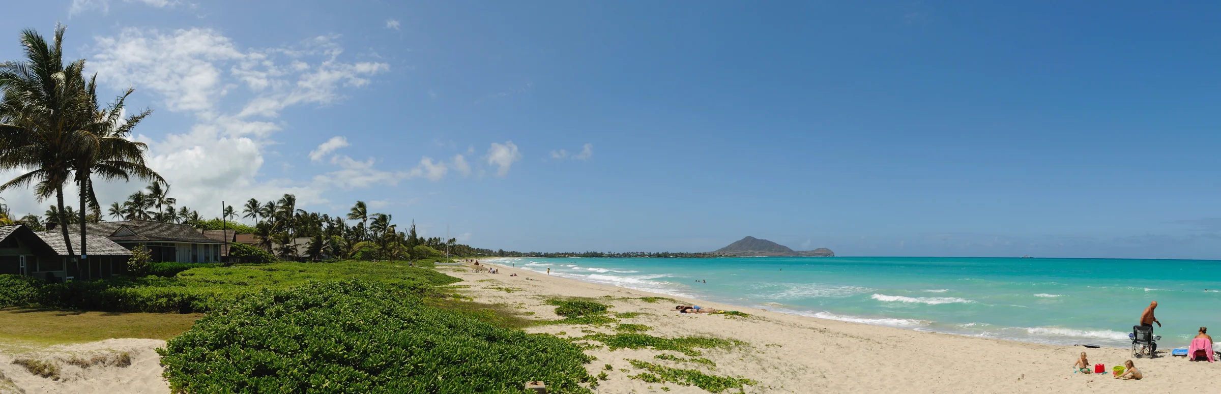Panoramic photograph of Kailua Beach on Oahu