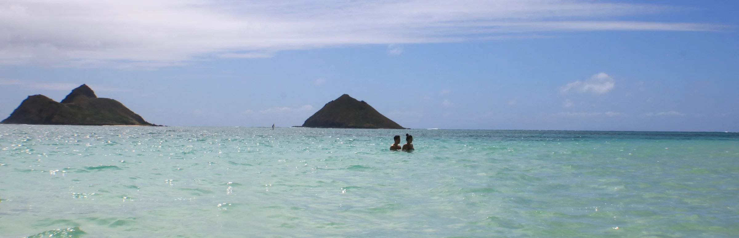 Lanikai Beach sand, turquoise water and offshore islands on Oahu